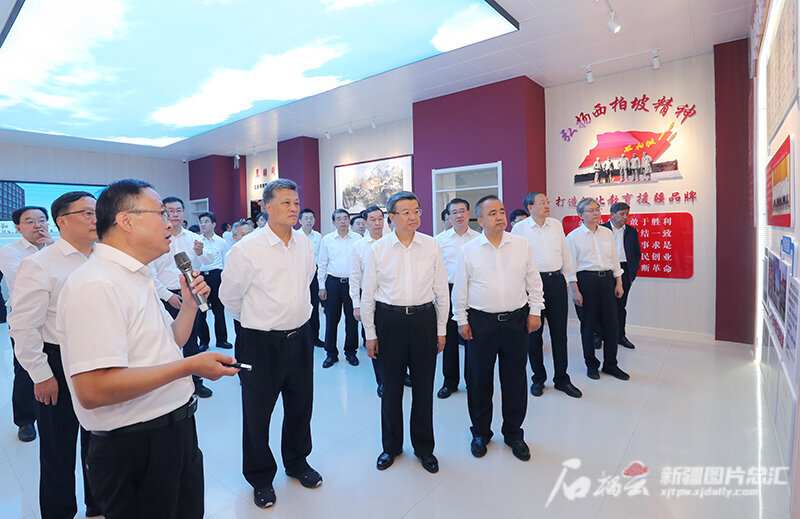 新疆江布拉克：晴空万里宽 赏景正当时