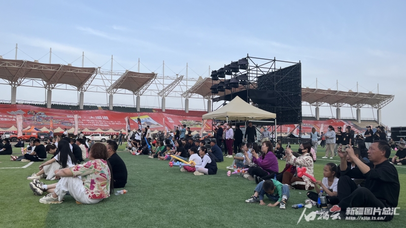 哈密“五一”旅游热,旅游收入同比增长47% 哈密“五一”旅游热,旅游收入同比增长47%