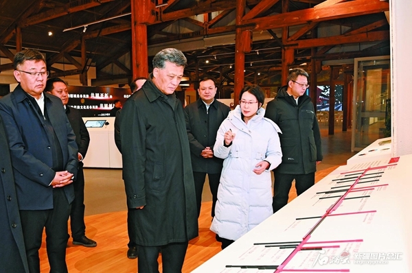 马兴瑞在巴州和阿克苏调研慰问，向全区各族干部群众致以新年祝福